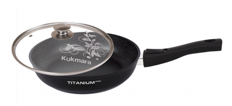 Сковорода Kukmara 240мм с ручкой, стекл. крышкой АП линия "Titanium pro" ст2403, черный